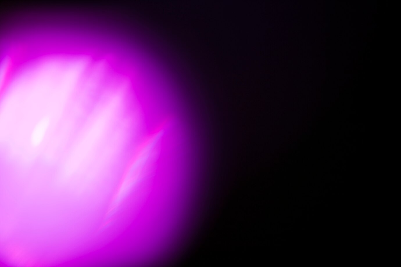 bright light dark background_23 2148133110